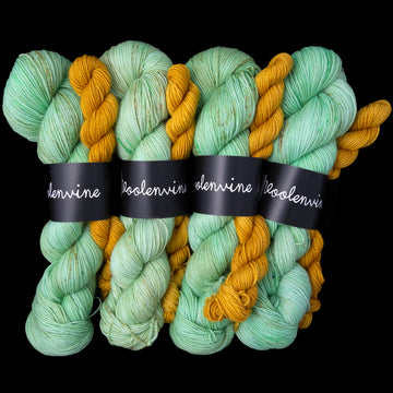 All Aglow + Harpsichord Mini , Sock Kit, FOOTSIE