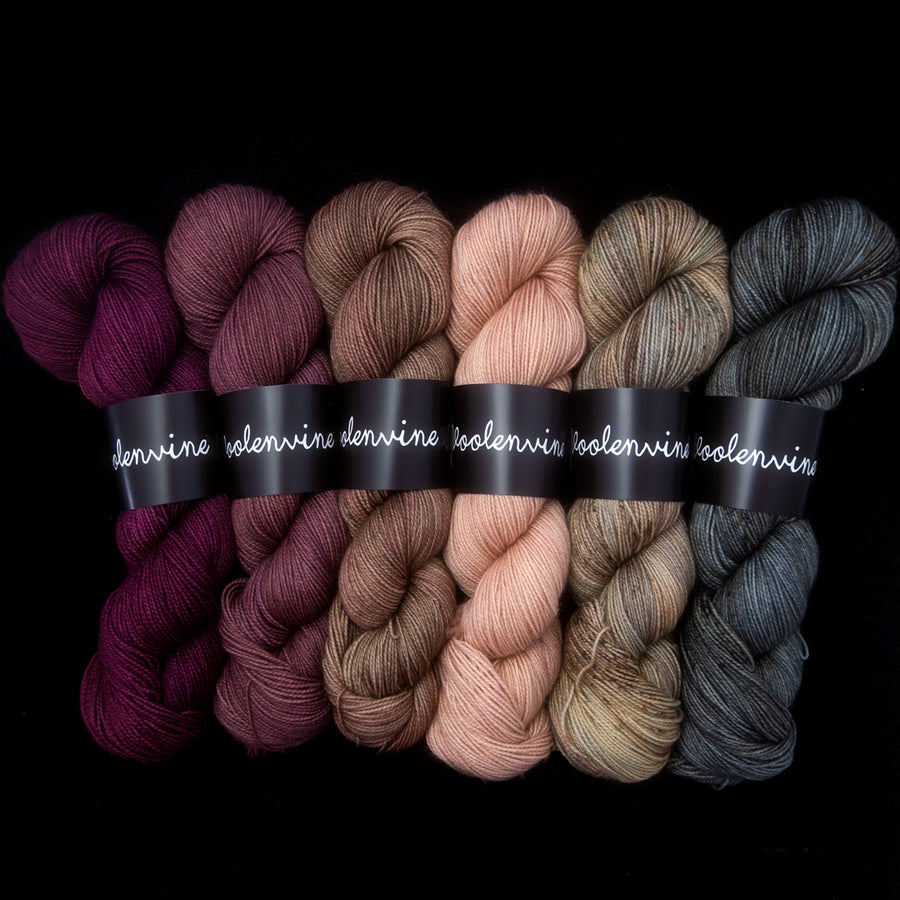 Victorian Yarn Collection, Footsie