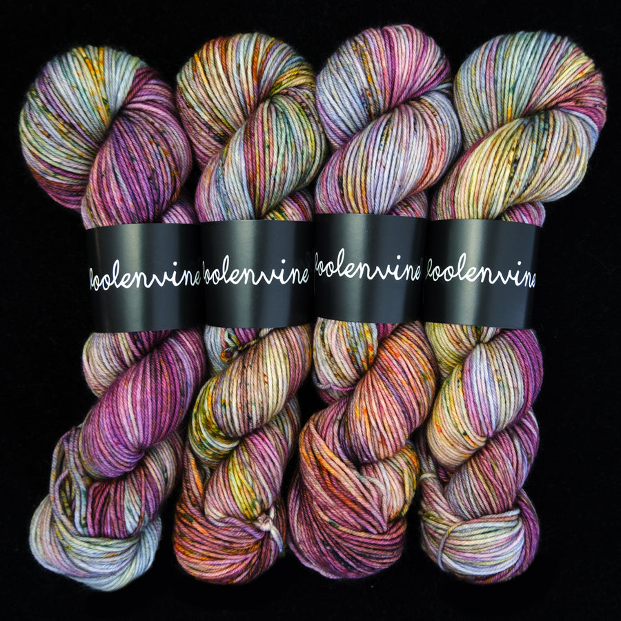 Paisley, SMITTEN DK