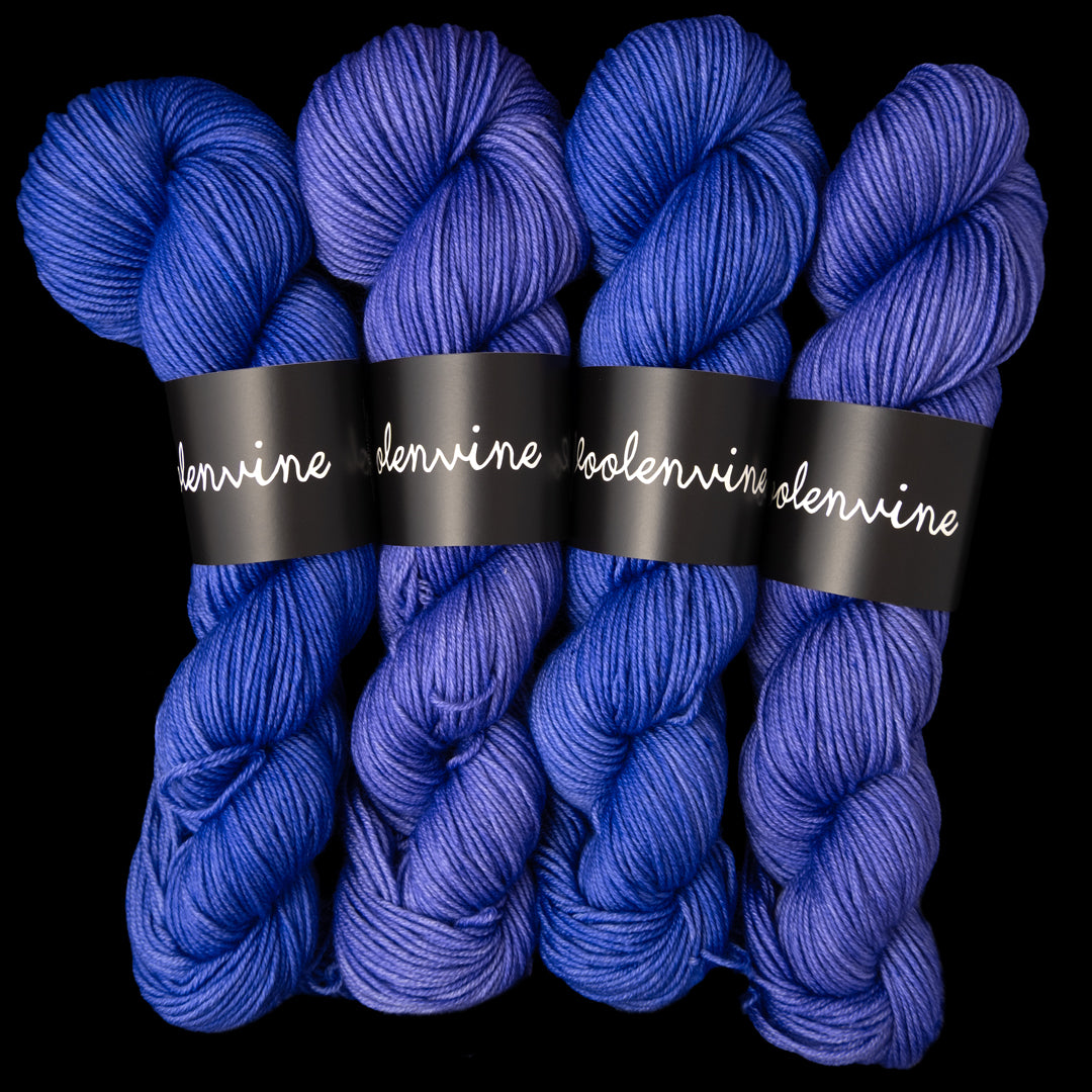 Periwinkled (darker), FAMILIAR WORSTED – Voolenvine Yarns