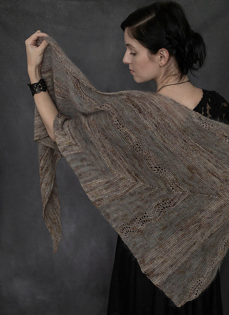 I Am No Bird, SHAWL KIT