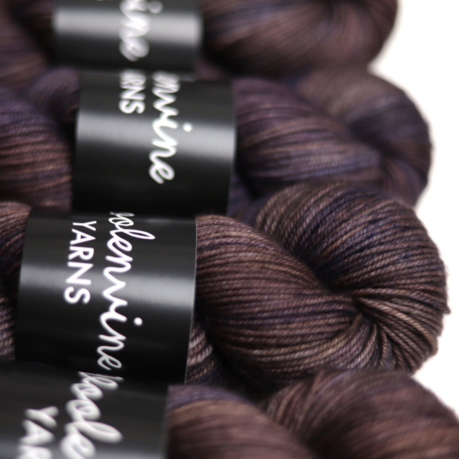 STOKER (STOKER SHAWL KIT), SMITTEN DK