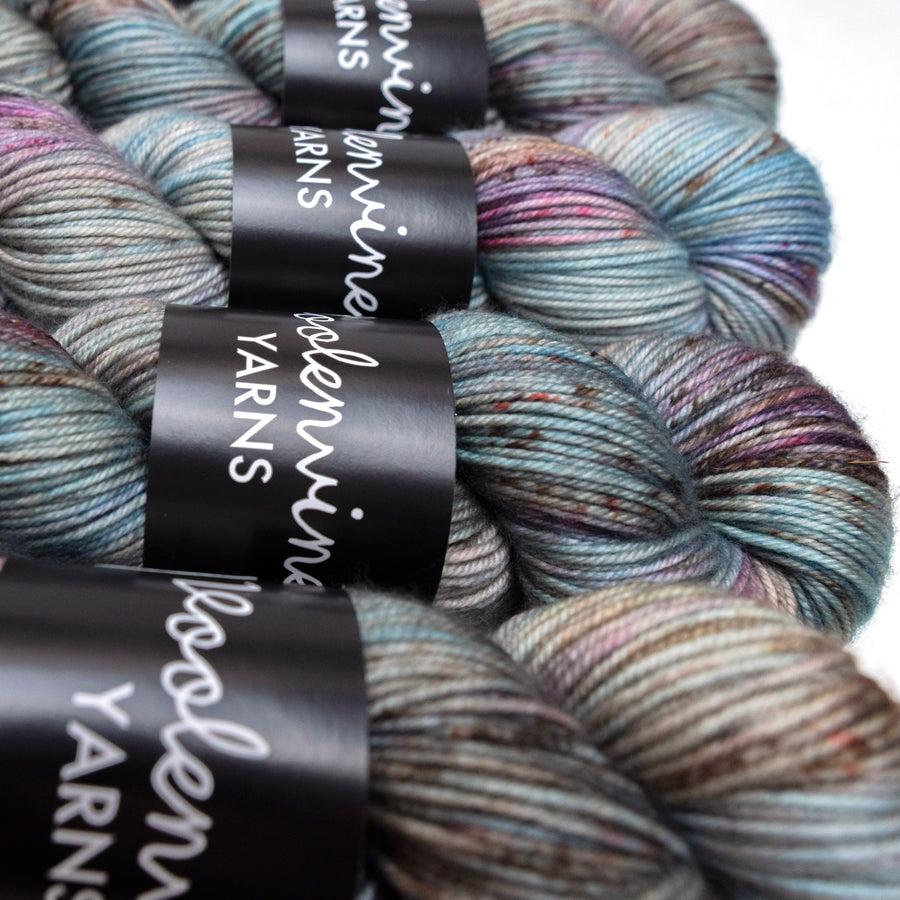 Forbidden Fruit, SMITTEN DK