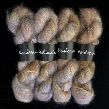 Gashlycrumb, GHOSTLACE