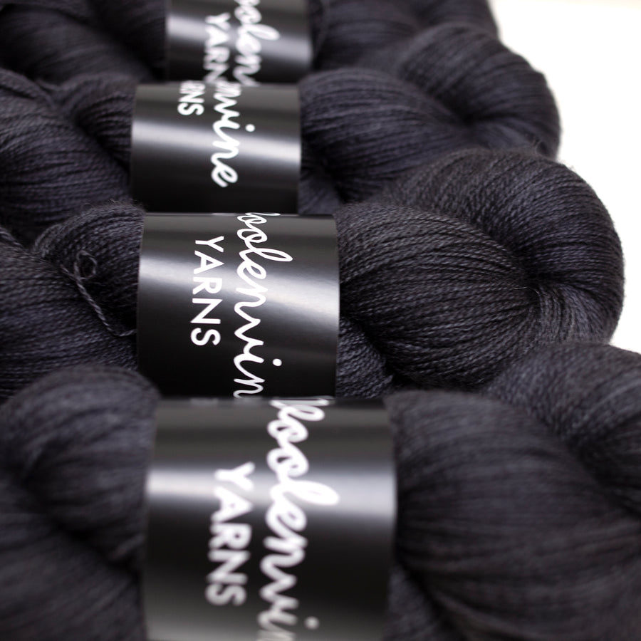 Grimm, INFINITE LACE