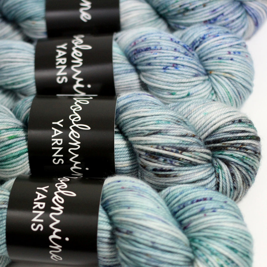 Lady Of the Lake, SMITTEN DK