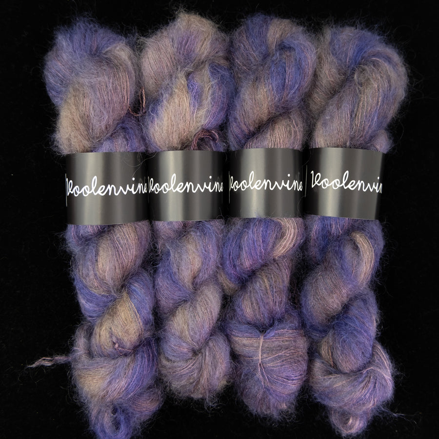 Stoker, GHOSTLACE