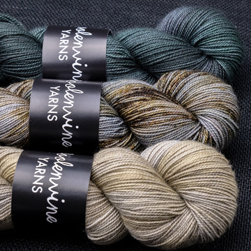 Topiary, Tricolore Yarn Kit, FOOTSIE