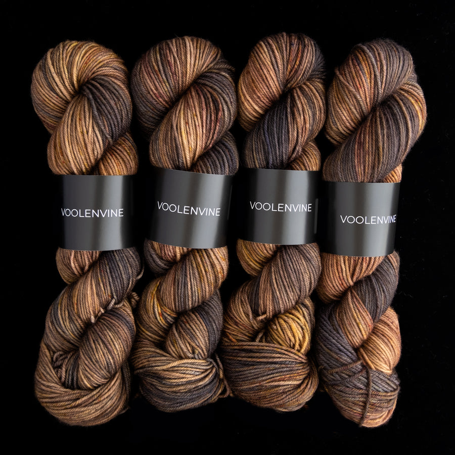 Tudor, SMITTEN DK